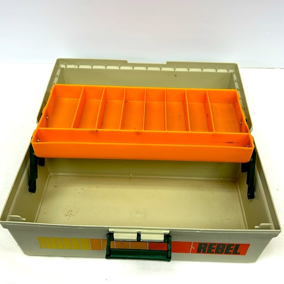 Vintage REBEL 510 retro fishing tackle box - Picture 8 of 8